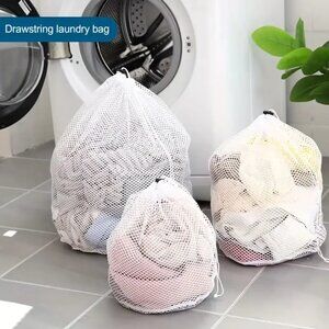 NIB White XL Polyester Mesh Laundry Bags With Drawstring Closure *Price Is Firm*